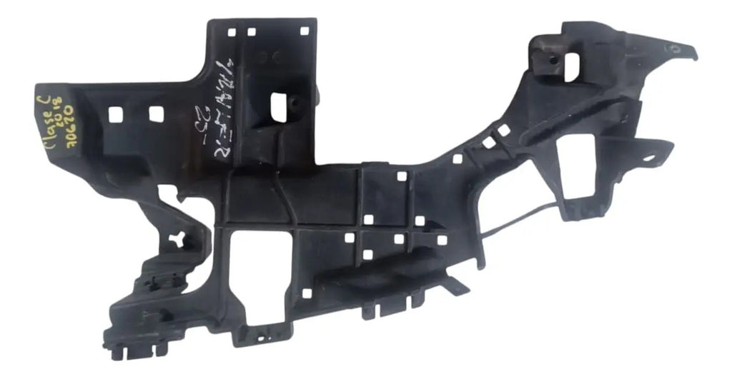 Guia De Fascia Trasera Mercedes Benz Clase C 2018