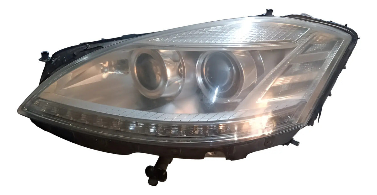 Faro Mercedes Benzclase S 2012