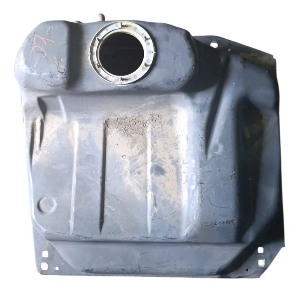 Tanque De Gasolina Mercedes Benz Clase B 2009