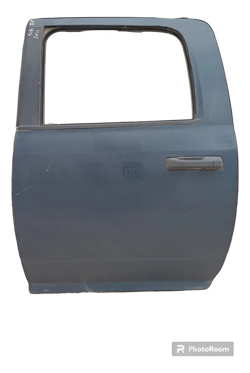 Puerta Trasera Dodgeram 2014 Derecho