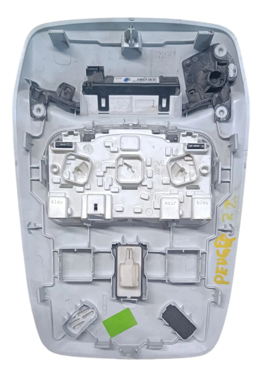 Control De Quemacocos Y Fuente De Carga Peugeot 08 22