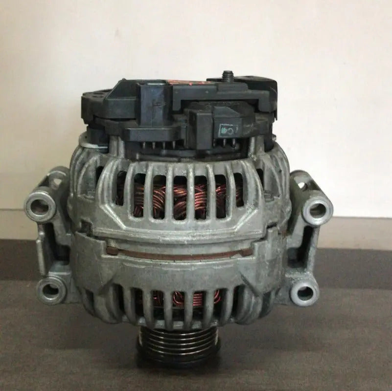 Alternador Audi A5 2011
