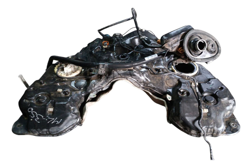 Tanque De Gasolina Mercedes Benz Clase Ml 2013