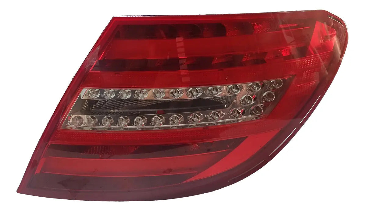 Calavera Mercedes Benz-clase C 2014 Derecho