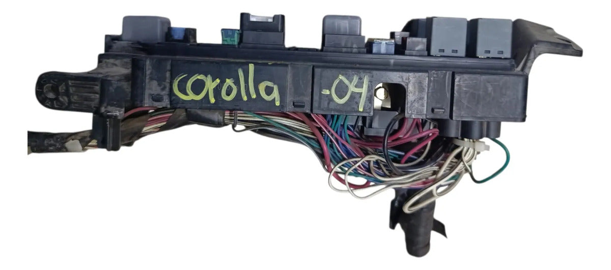Caja De Fusibles Toyota Corolla 2004