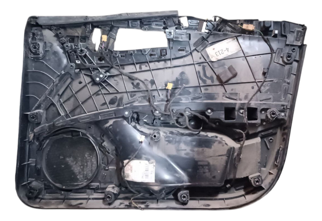 Tapiceria De Puerta Delantera Mercedes Benz Clase B 2009