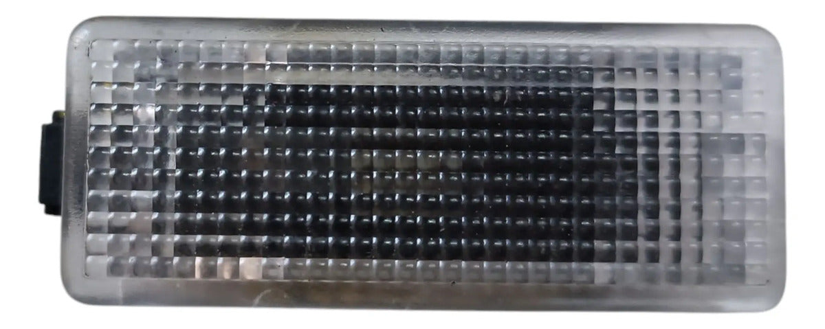 Luz De Cortesia Mercedes Benz Clase C 2019 64030 D