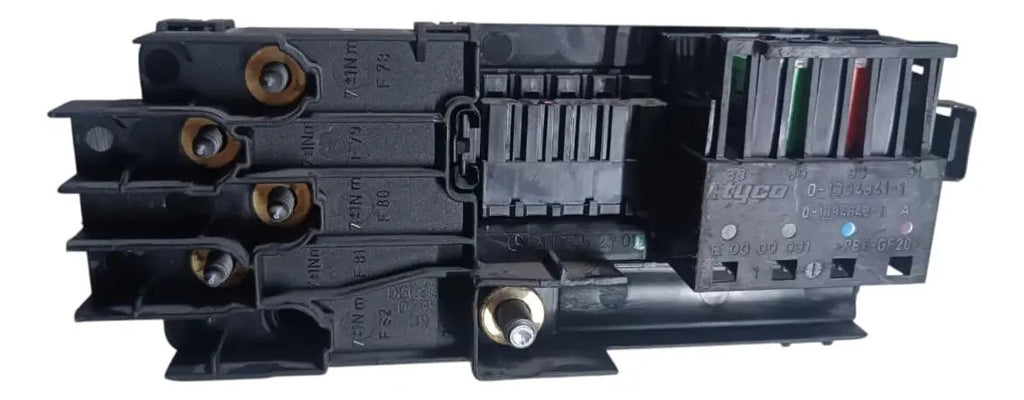 Caja De Fusibles Mercedes Benz Clase E 2006