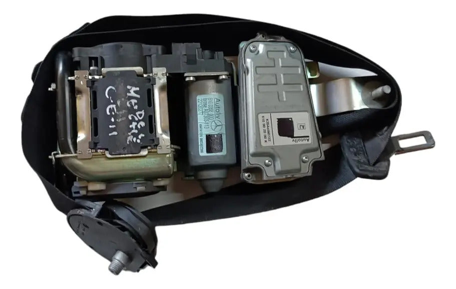 Cinturon De Seguridad Delantero Mercedes Benzclase E 2011