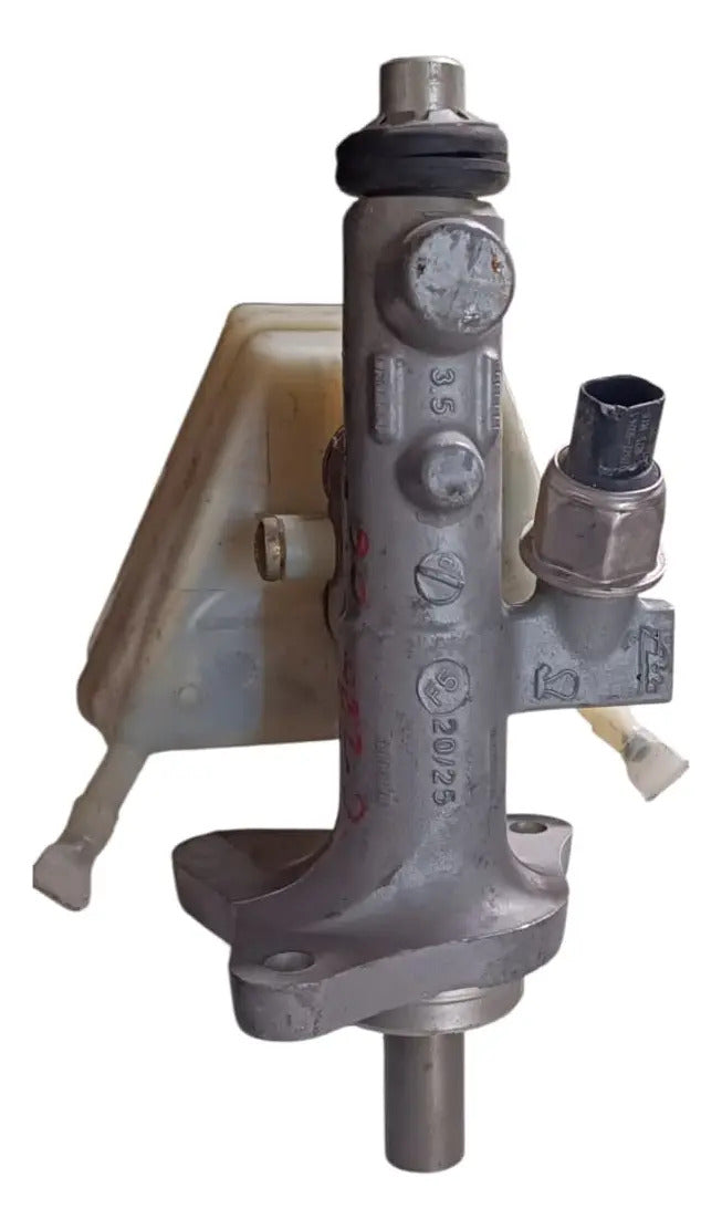 Bomba De Freno Mercedes Benz Clase C 2005 76816 B