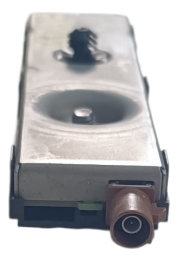 Amplificador De Antena Mercedes Benz Clase C 2019 74968 B