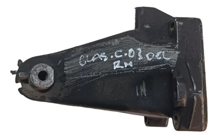 Base De Soporte De Motor Mercedes Benzclase C 2003