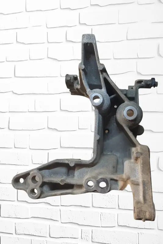 Base De Soporte De Motor Peugeot2008 2016 Derecho