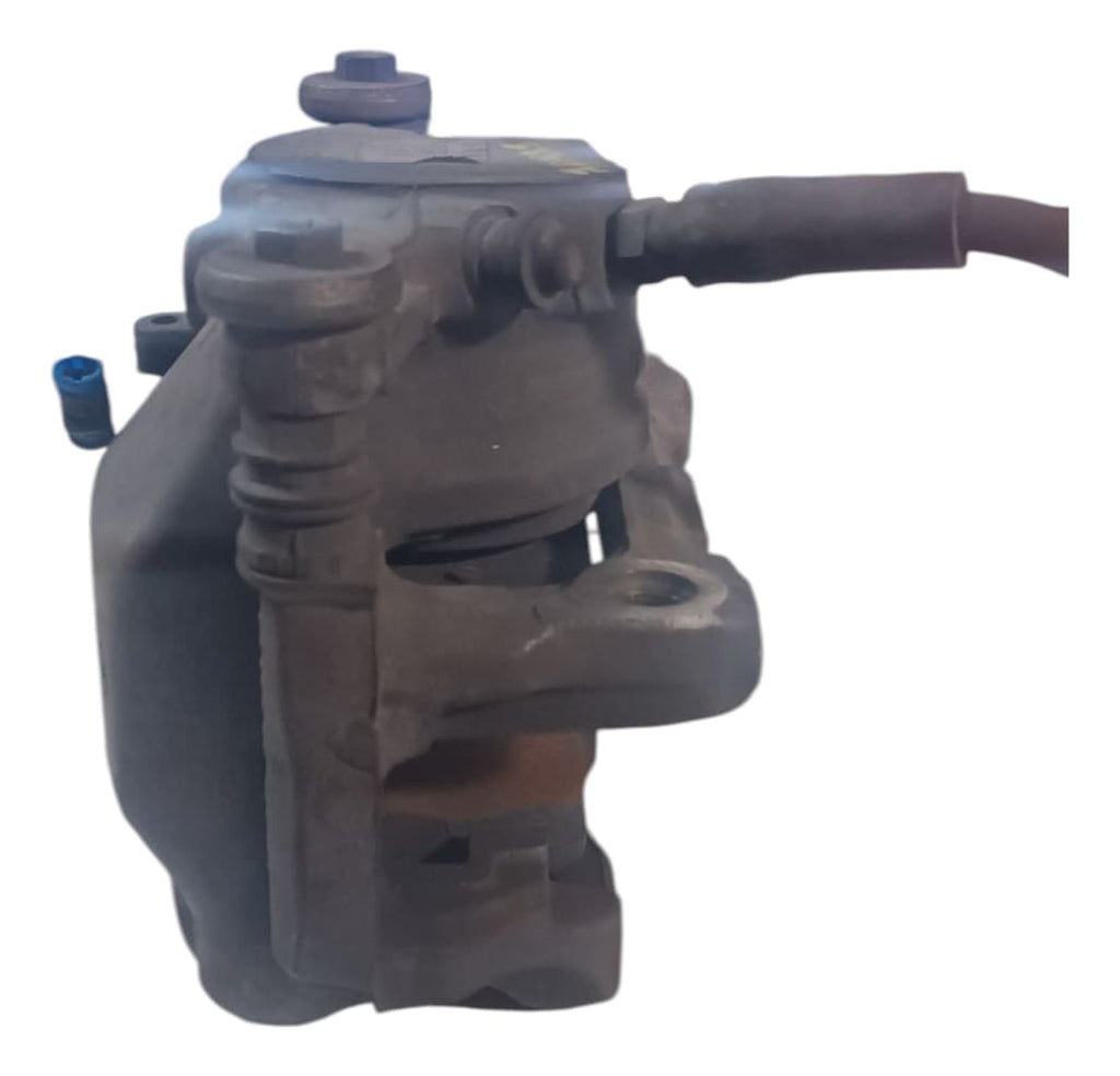 Caliper Delantero Mercedes Benzclase C 2016
