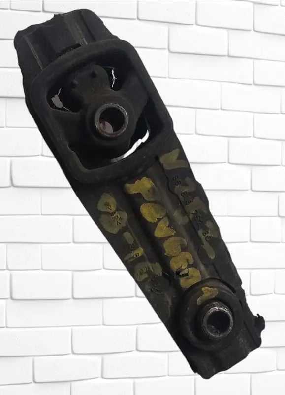 Soporte De Motor Peugeot2008 2016 Derecho