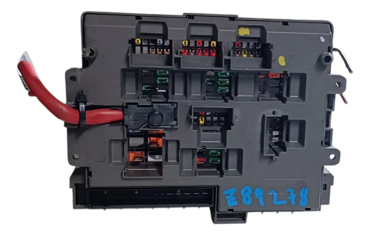 Caja De Fusibles Bmw-serie 1 2011