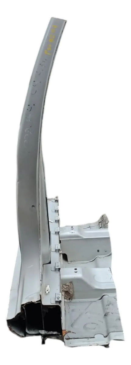 Estribo De Lamina Peugeot 207 2009
