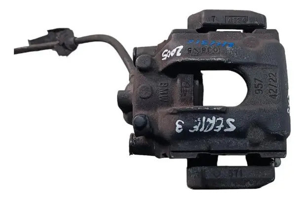Caliper Trasero  Bmw Serie 3 2005 Derecho