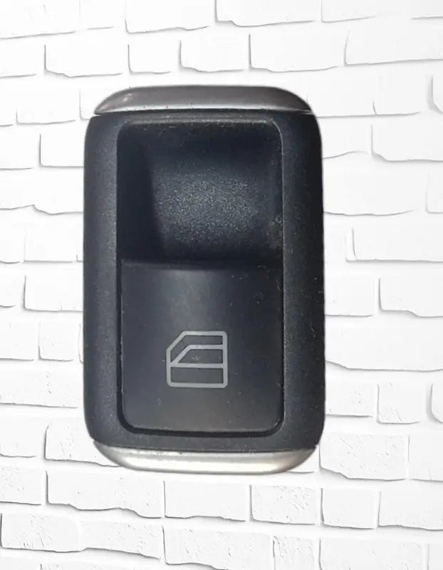 Switch De Vidrio Trasero Mercedes Benz Clase A 2014