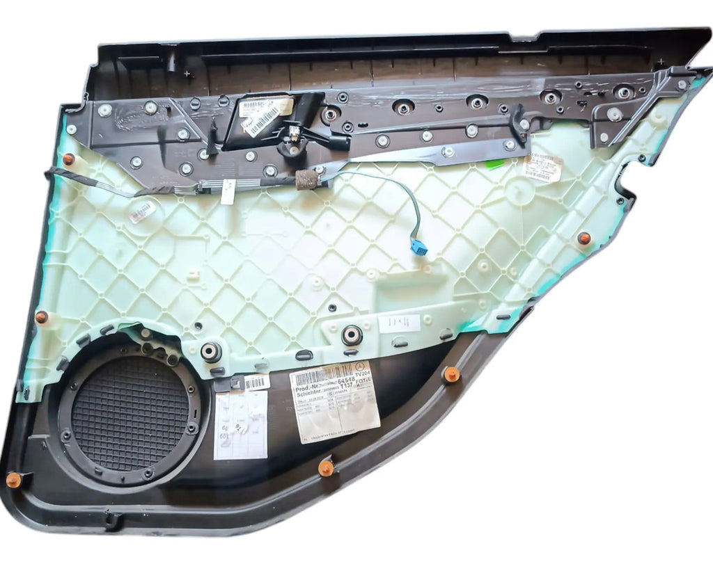 Tapiceria De Puerta Trasera Mercedes Benz Clase C 2009