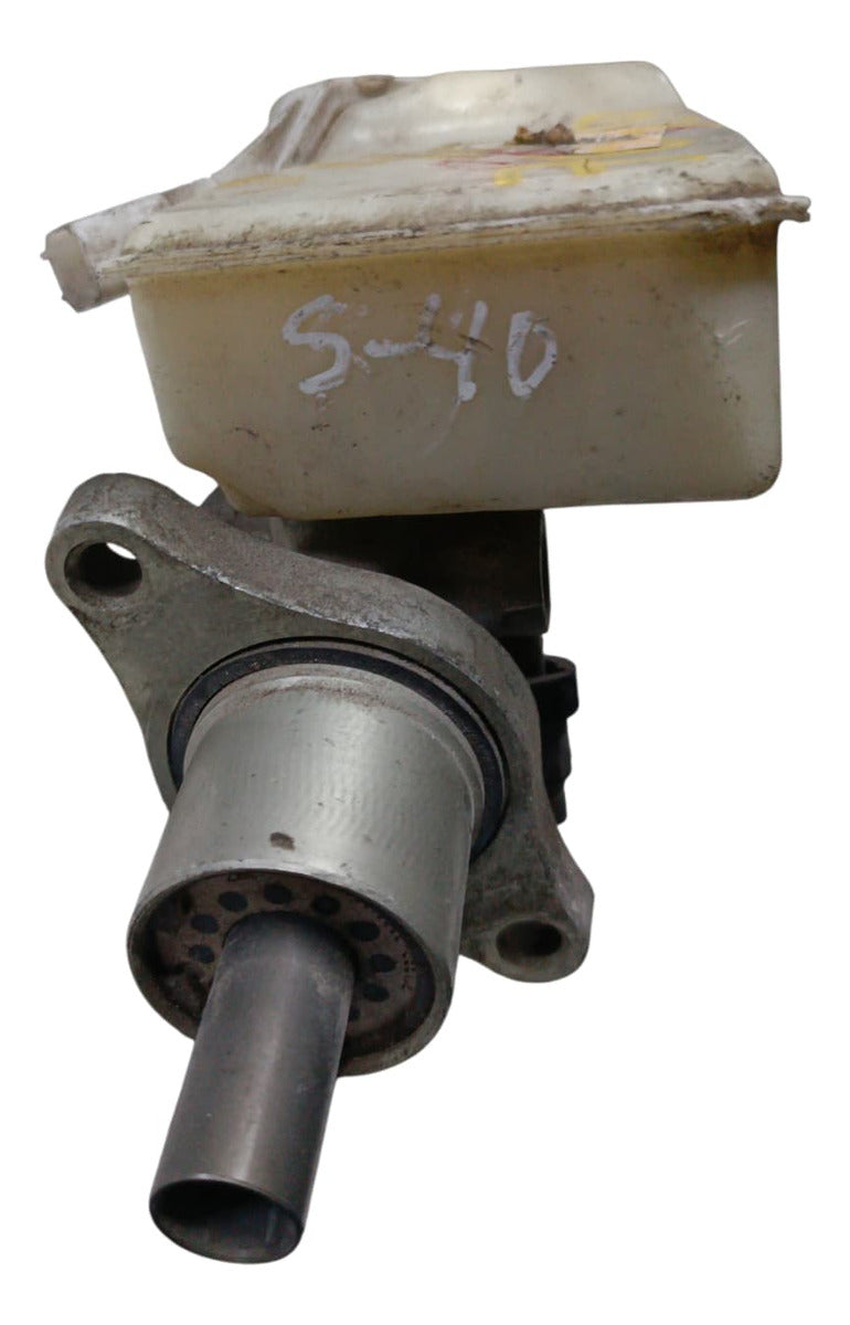 Bomba De Freno Volvo S40 2000