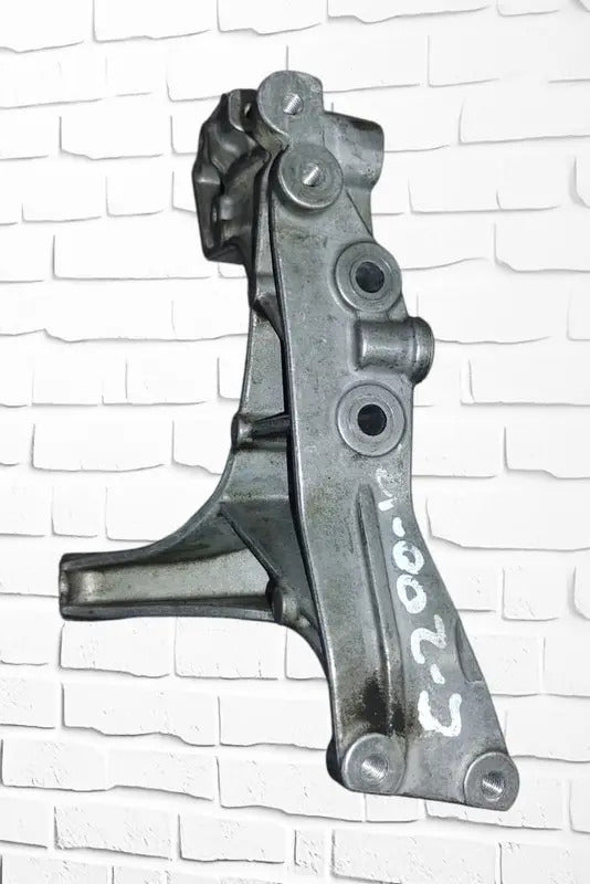 Soporte De Motor Mercedes Benzclase C 2012 Derecho