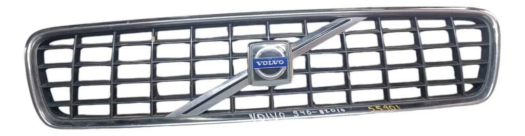 Parrilla Volvo V40 2010 Derecho