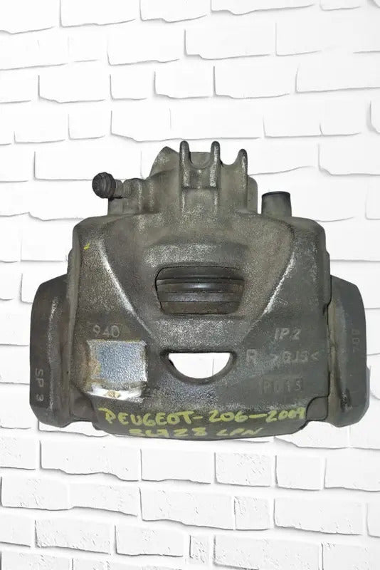 Caliper Trasero Peugeot206 2009 Derecho