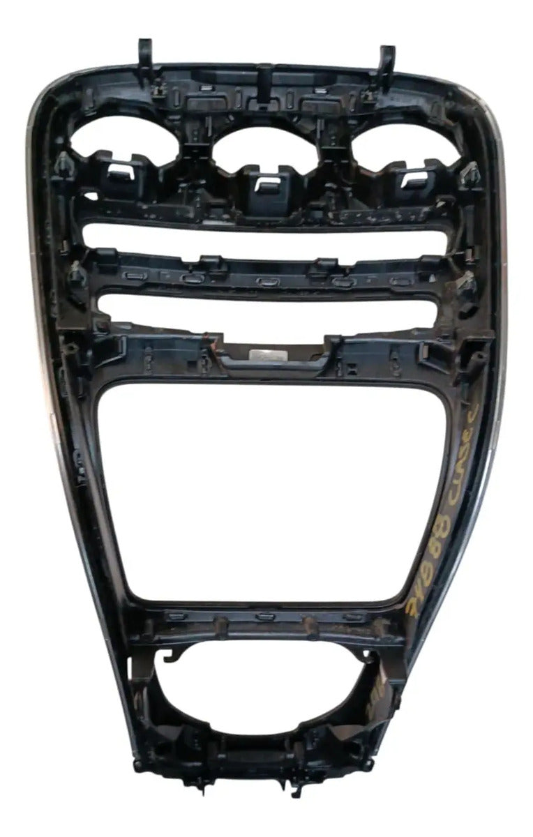 Moldura De Consola Central Mercedes Benz Clase C 2018