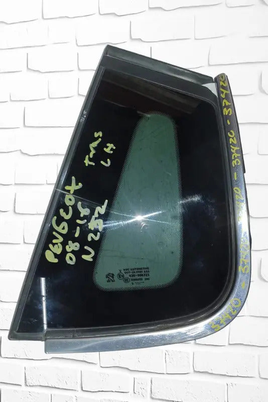 Boton De Intermitentes Land Rover Lr2 2014