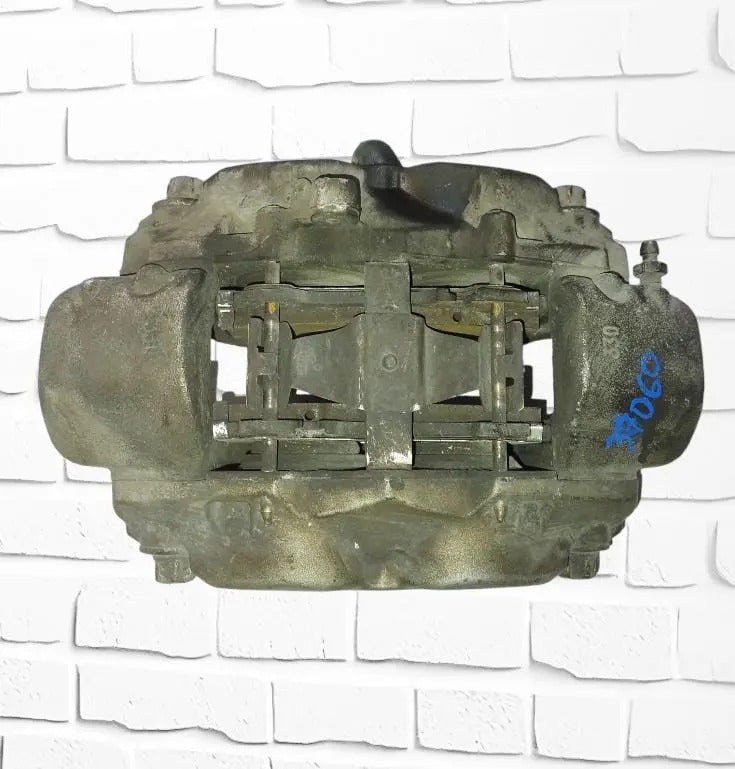 Caliper Delantero Mercedes Benz Clase E 2009 Derecho