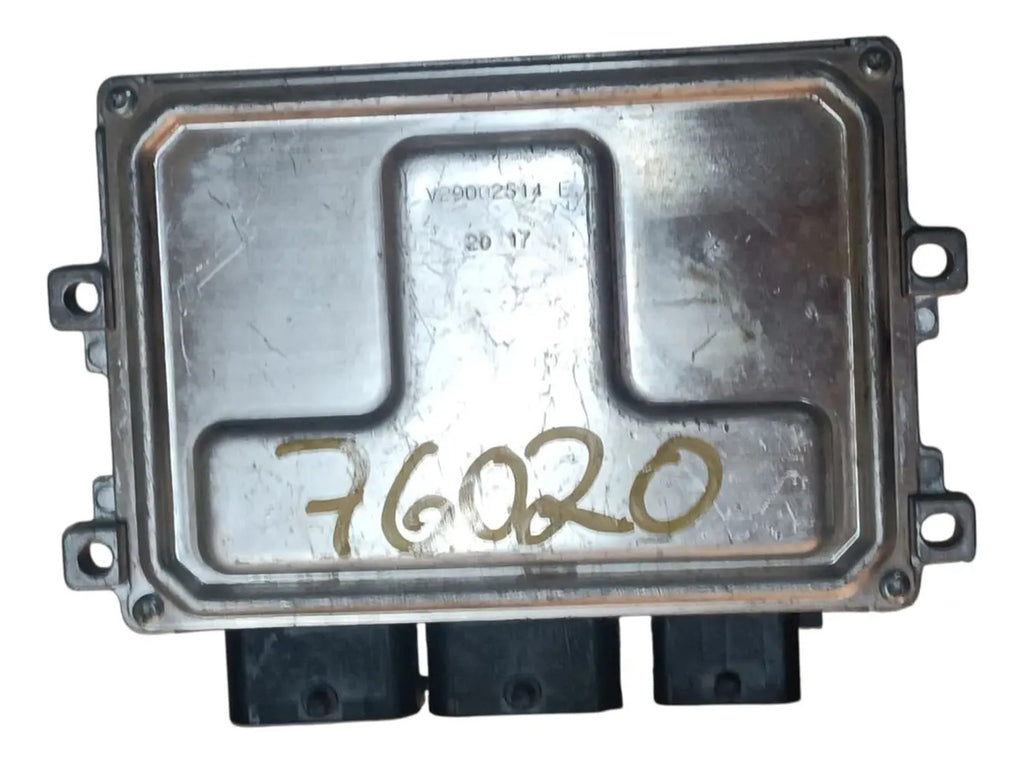 Computadora De Motor Peugeot 301 2018