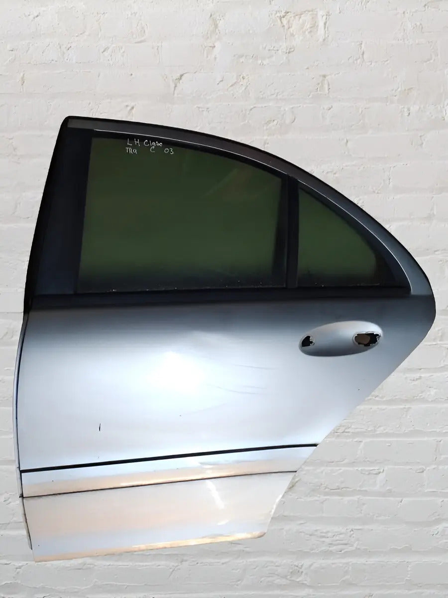 Puerta Trasera Mercedes Benzclase C 2003 Lh