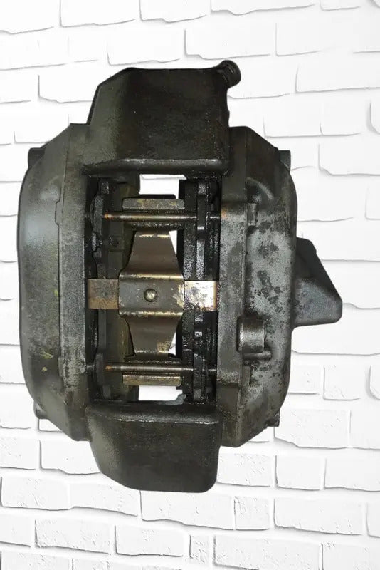 Caliper Delantero Mercedes Benz Clase C 2004 Izquierdo
