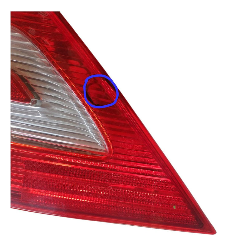 Calavera Mercedes Benz-clase C 2005 Derecho