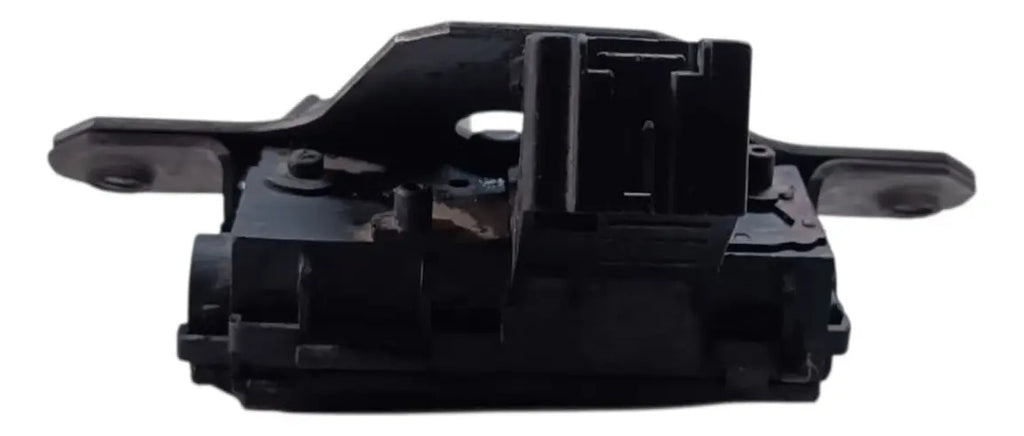 Contrachapa De Cajuela Volvo V60 2012