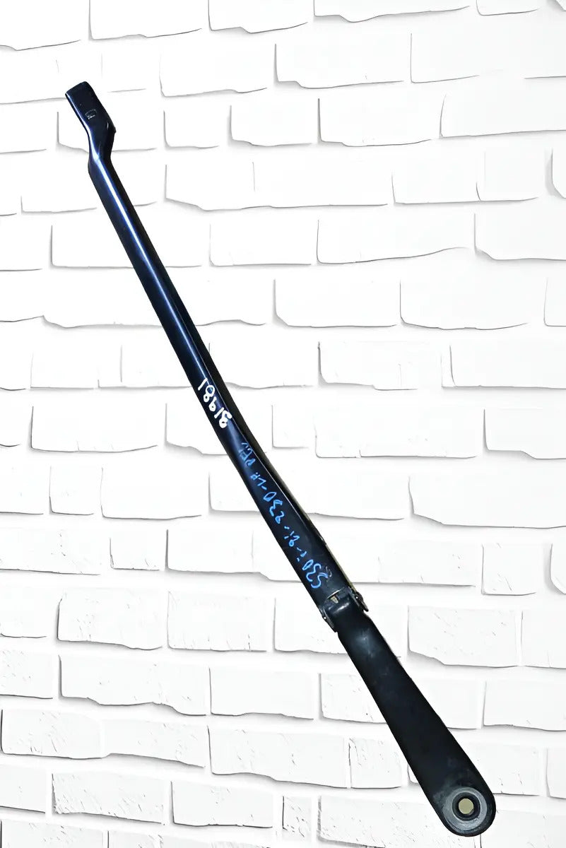 Brazo Limpiabrisas Bmw Serie 5 2021 Izquierdo