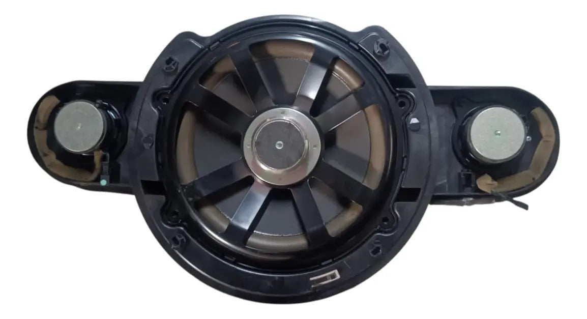 Subwoofer De Cajuela Mercedes Benz Clase Cls 2010