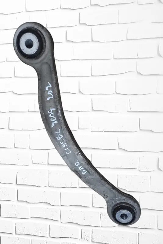 Brazo De Suspension Trasero Mercedes Benz Clase C 2009 Rh