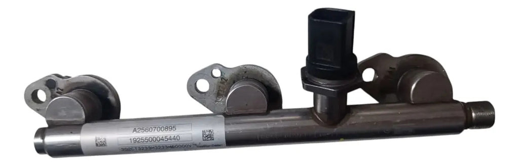 Riel De Inyector Mercedes Benz Clase C 2021