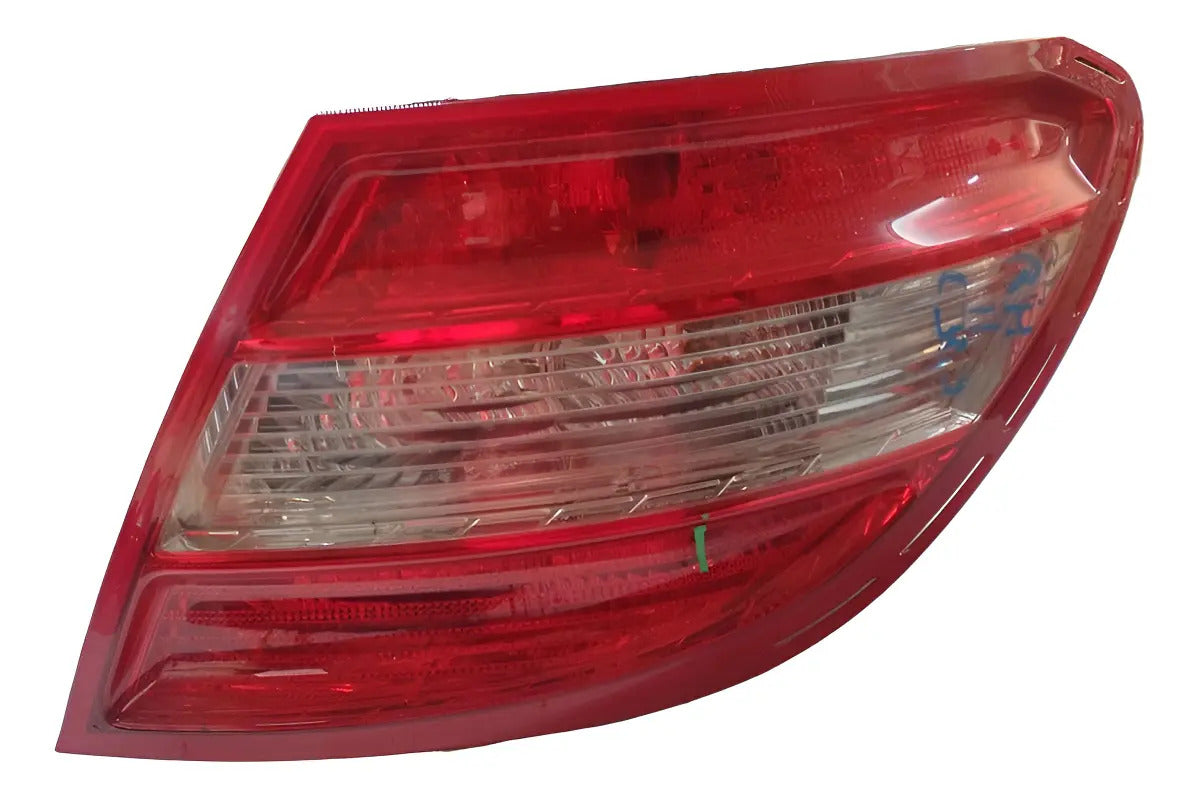 Calavera Mercedes Benz-clase C 2011 Rh
