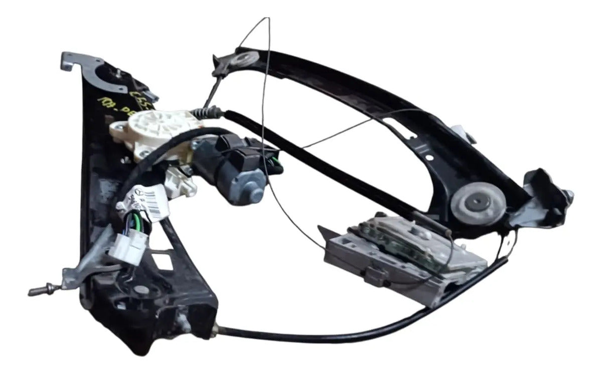 Motor De Elevador Delantero Mercedes Benz Clase Cls 2010