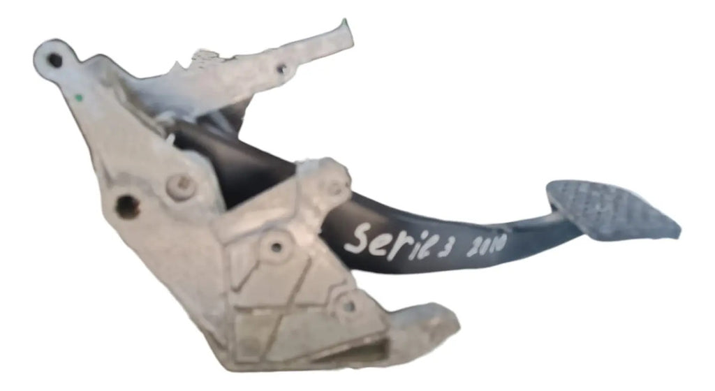 Pedal De Freno Con Base Bmw Serie 3 2010