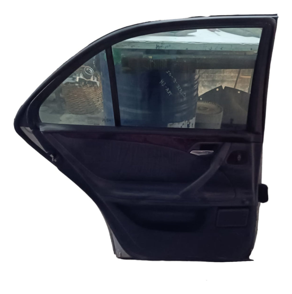 Puerta Trasera Mercedes Benzclase E 2002 Izquierdo