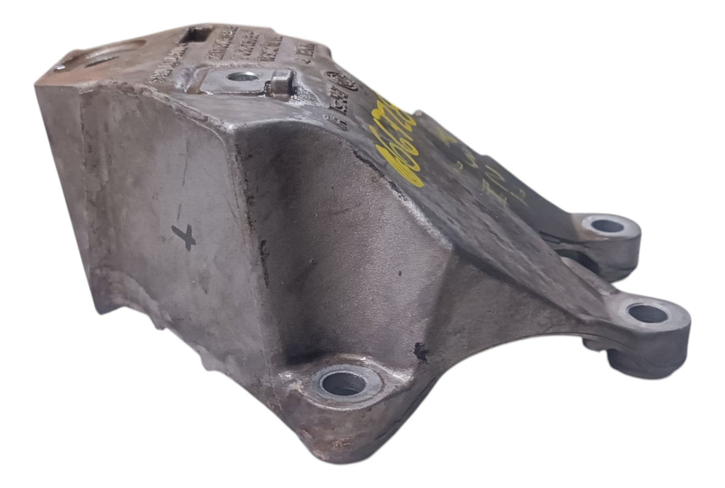 Base De Soporte De Motor Bmwserie X3 2021 66728 B