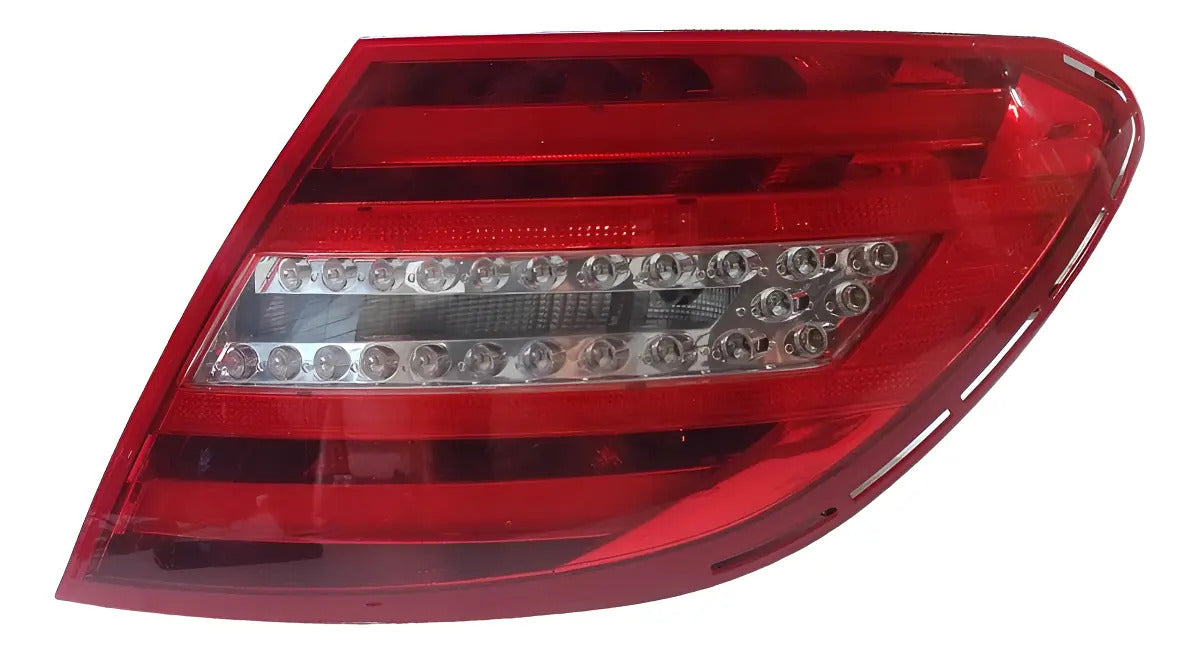Calavera Mercedes Benz-clase C 2013 Derecho