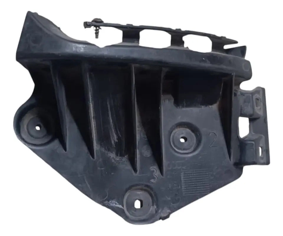 Guia De Fascia Trasera Audi A3 2005