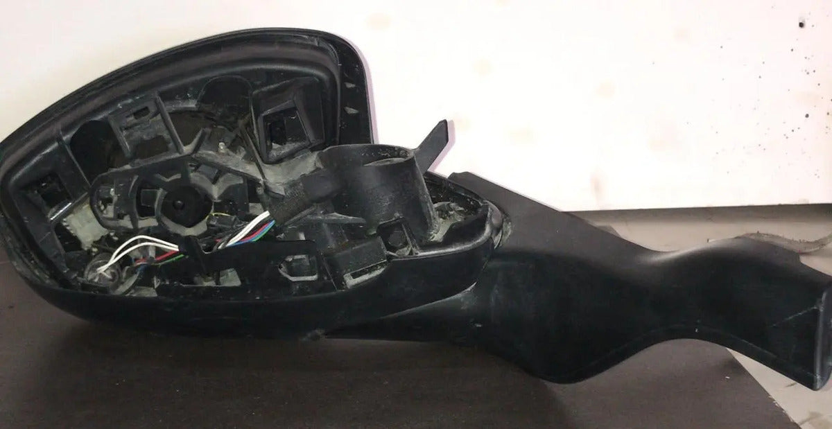 Espejo Peugeot 2008 2014 Derecho