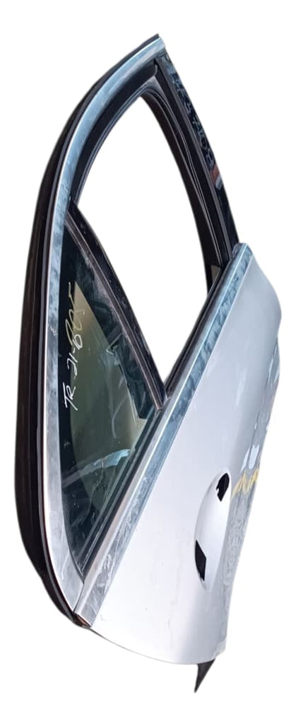 Puerta Trasera Mercedes Benz Clase C 2016 73708 D