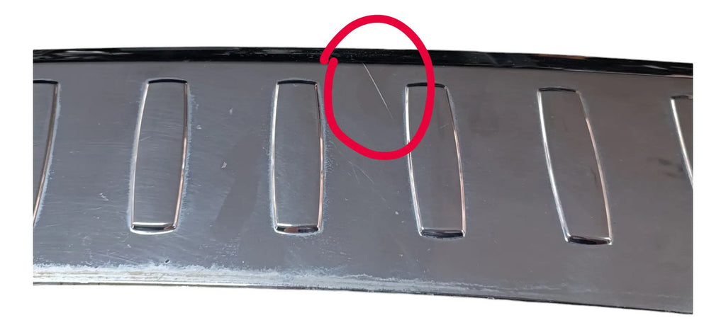 Moldura Central De Fascia Trasera Mercedes Benzclase Ml 14